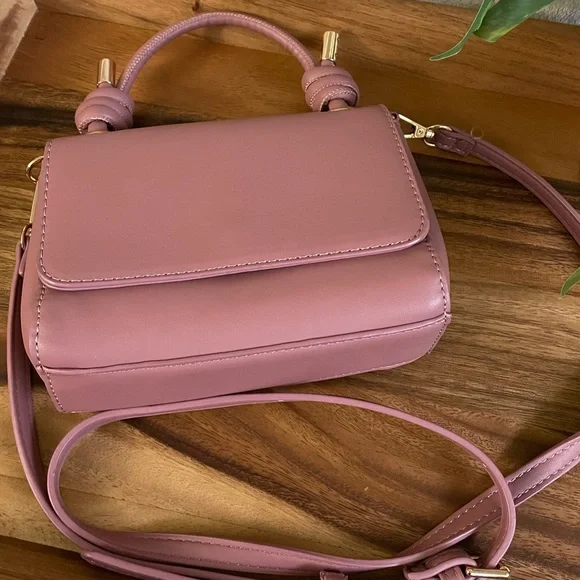 Adorable Urban Expressions Mini Handbag, NWOT! - Picture 5 of 10